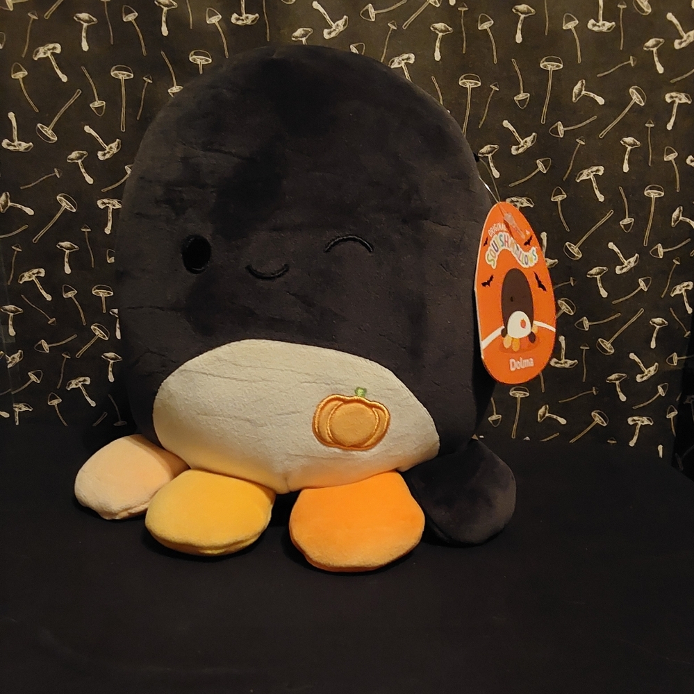 NWT Squishmallow 8" Dolma the Octopus